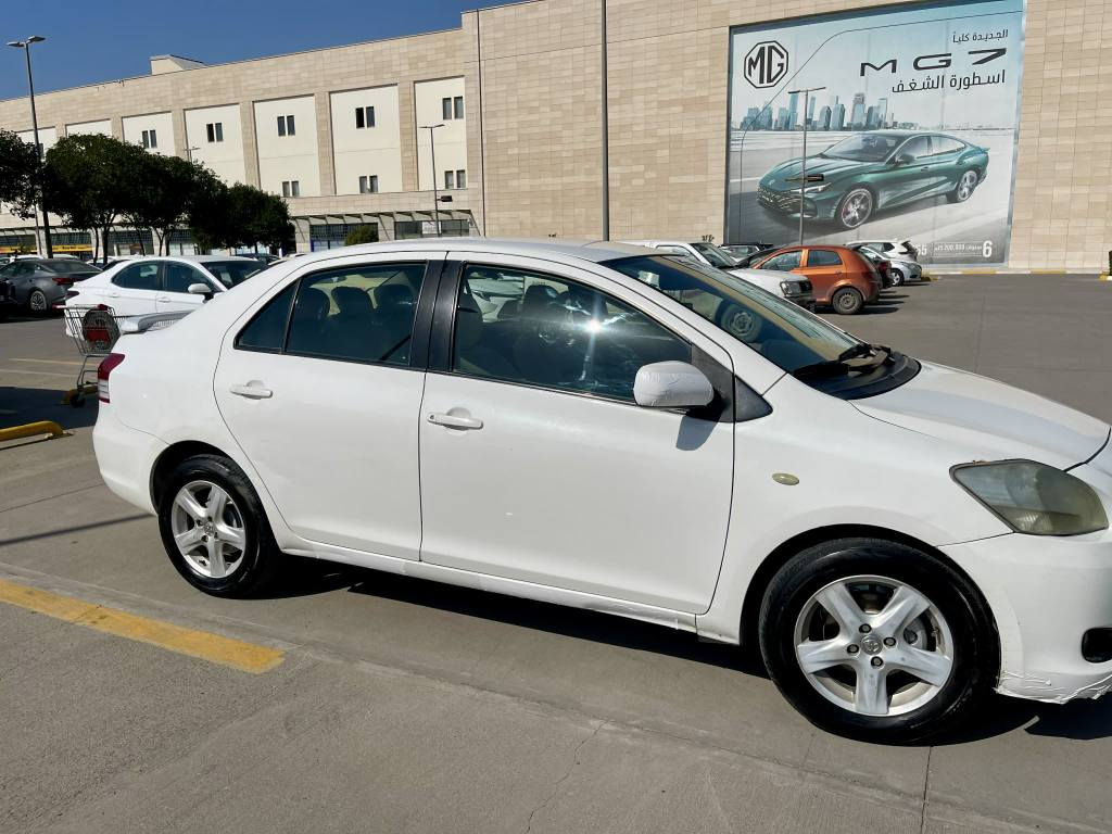 یارس مۆدیل 2011 دوو پارچەی  بۆیاخە بەبێ ناو گرتن  ABS مەکینە گەورە گیر تۆماتیک  دەبڵ گیج جام هیتەر   ناو زەرد   ژ.م***********واتس ئاپ و فایبەر أربيل, العراق
