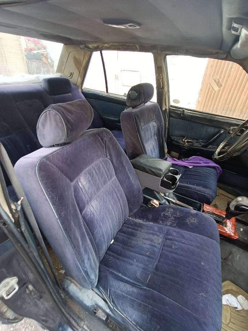 ***********
سوپەر سیدان مۆدێل1990 
ئاڕم پلاستیک سلێمانی
گێڕ تۆماتیک مەکینە بەخ کارەبایی مەزبوتە
تەقەوڕەقەی نیە پاوەری زۆرنەرمە 
هەرچوار تایەی خاوێنە 
سەیەرەکە خاوێن ماوەتەوە
سەیارەیەکی بێکێشەیە ماڵی فەقیرە
سحر17وەرەقە
لەهەولێرم أربيل, العراق
