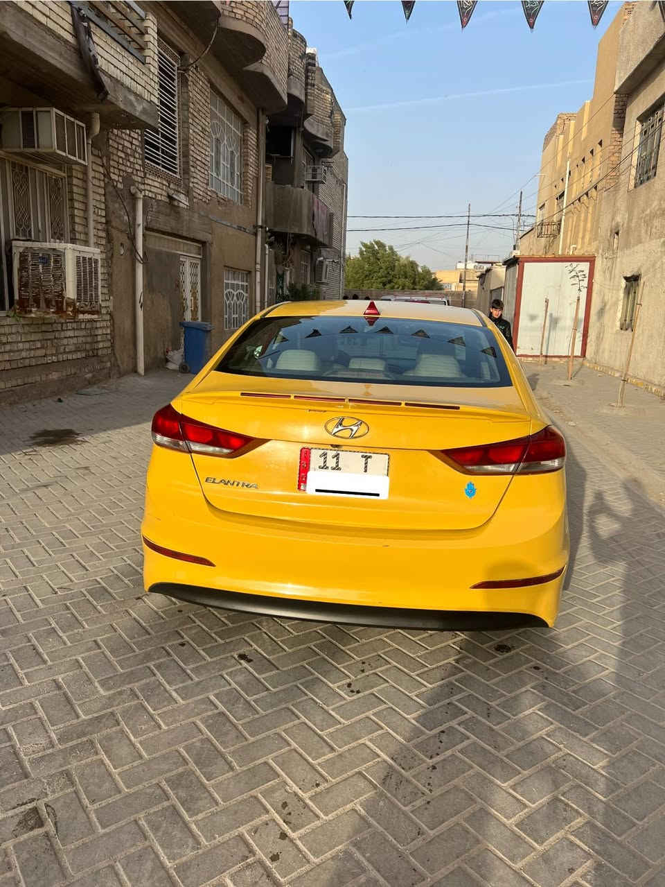 السلام عليكم الانترا 2017 وارد امريكي فول مواصفات فتحة بصمة السيارة خير من الله الممشى كدامكم ممتعوبة السيارة صبغة اولى داخل 3 الوان شاشة كبيرة تحكمات ستيرن سيارة جاهزة تخم تاير جديد دسك جديد السيارة مناقصة شيء  حادث دعامية الورة فقط موجود الصور خابر وتدلل مكفلولة غير الحادث مالها سيارة كفالة مابيه اي تبديل او معجون يعني من اكول نضيفة خير وبركة والزين مبين من شكلة السيارة مالتي اخذتها جنيتها مو تكسي *********** هذا رقمي ما متواجد ع الفيس بوك خابر وتدلل
