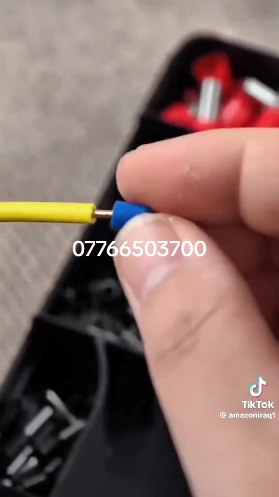 ***********
