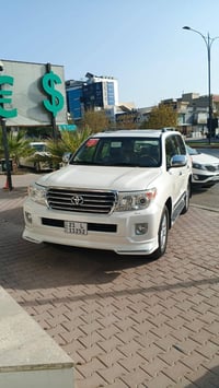 ٢٠١٤ • ٦ سلندر • ٧ راكب