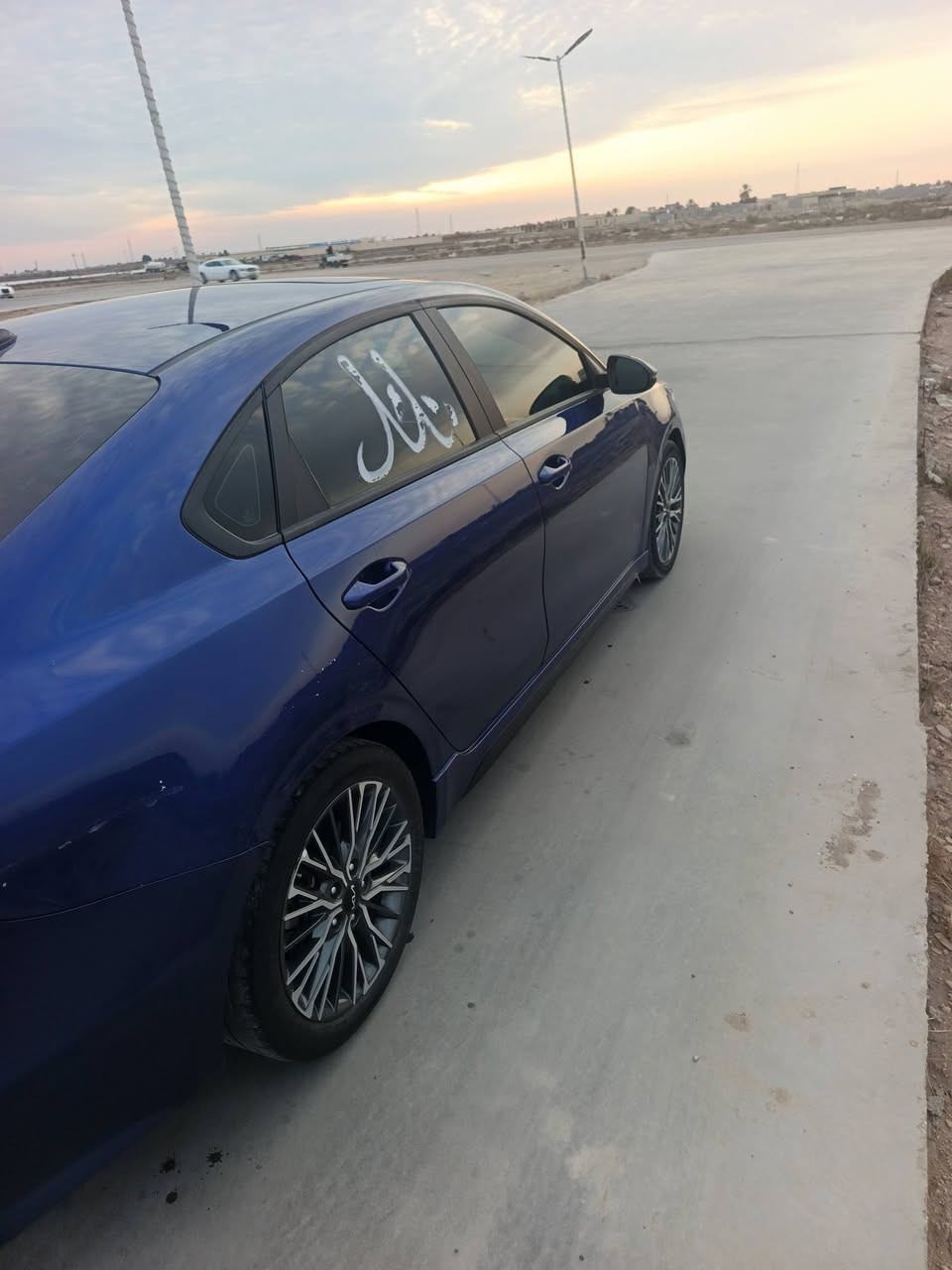 كيا فورتي 24جيتي لاين فول مواصفات حره بسمي دخول جديد السعر 145لل استفسار ***********
