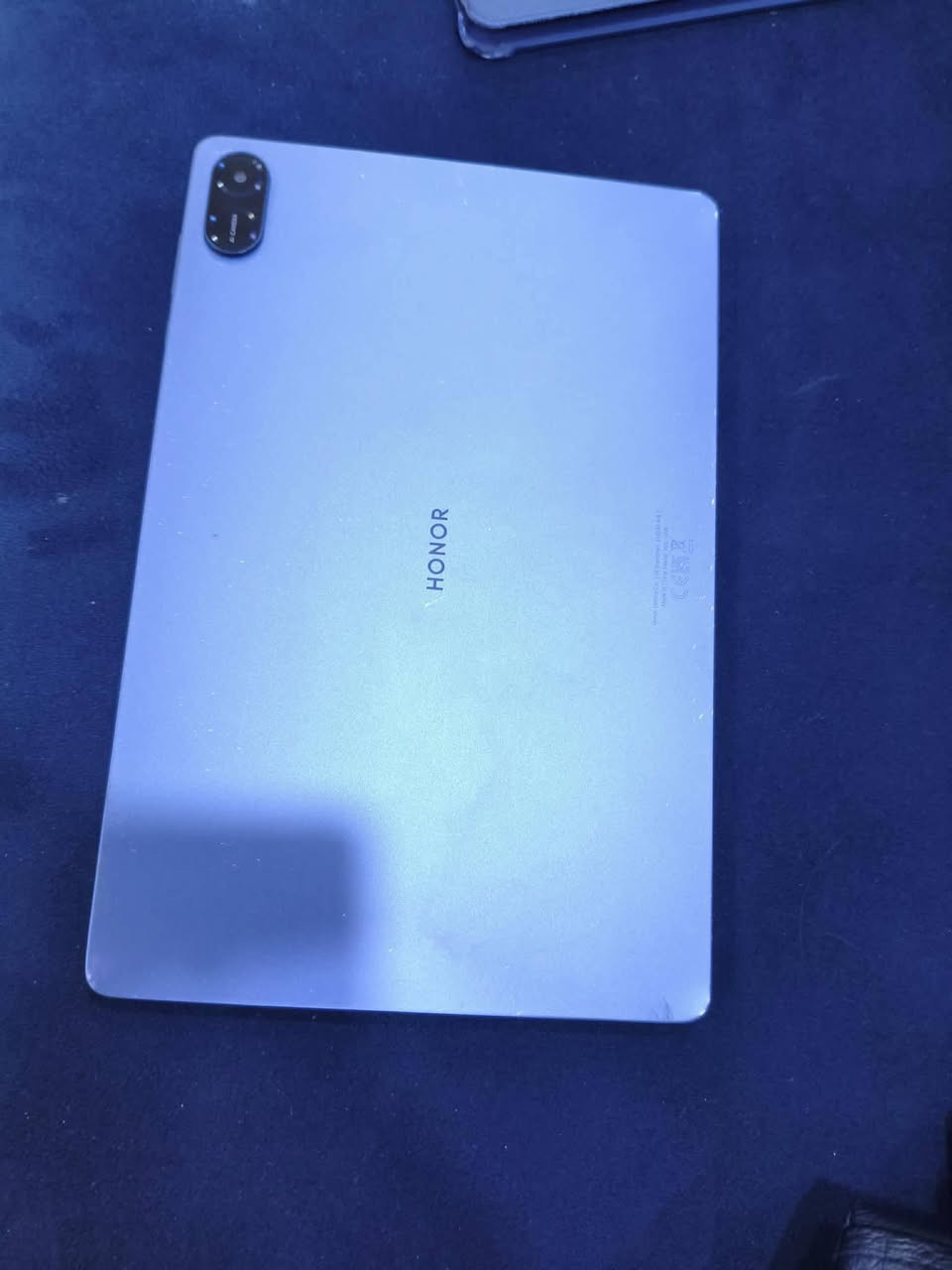 هونر باد 8
جاهز نظيف كلش بس هذا بالكلاص شروگ مبينات شغال 100%
ذاكرة 128 جهاز مال دراسة وتكدر تعلب العاب 
بطارية 7250 تنساه من الشحن 
سعر 220 
وهذا رقمي ***********
