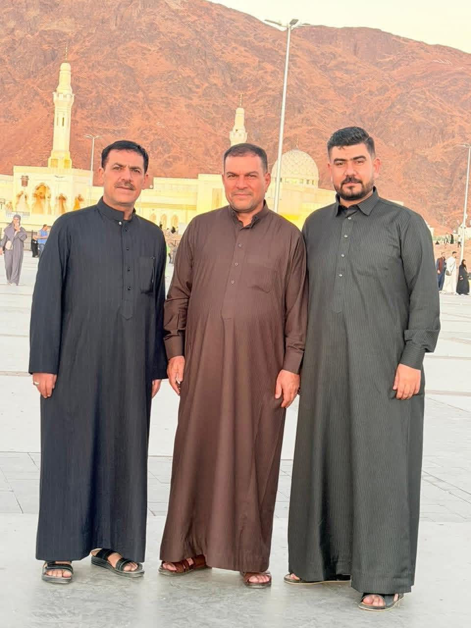 #مكتب_جبل_احد  #عرض_خاص 

وكما عودناكم نعمل دائما من اجل راحة المعتمر 
نعلن لكم عن اطلاق برنامج شهر رمضان الاواخر 

الذهاب جواً من اجل راحة المعتمر وعدم التاخير في زخم الحدود والعوده براً 

بسعر تنافسي 680$ فقط 
الذهاب يوم ١٧ في رمضان 
يومان في المدينه سكن مركزي 
السكن في مكه 10 ايام منطقة العزيزيه قرب المسجد القطري 
العدد محدود الرجاء تسليم الجوازات مبكراً ليتسنى لنا الحجز لان وزارة الحج السعوديه ستعمل بنضام الكوتا بسبب زخم شهر رمضان 

للاستفسار اكثر او تسليم الجوازات الاتصال 

الحاج مرتضى كامل حمدي ***********

معرض حمودي للتقسيط *********** بكر فزع الشارع العام قرب الفلكه مقابيل العائله مول 

صيرفة نعيم الرحمن شارع النائب *********** منعم طاهر
