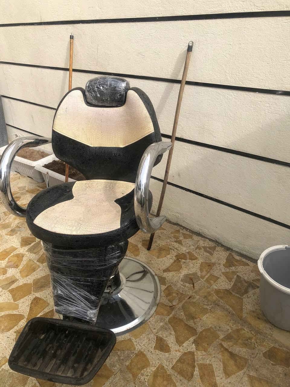 للبيع نظافة ٩٠٪؜
شغال مابي اي خلل 
مكاني بغداد 
للسعر والاستفسار خاص


**إذا كنت صاحب هذا الإعلان وتريد حذفه لأي سبب، رجاءا أرسل رسالة إلى الدعم الفني**