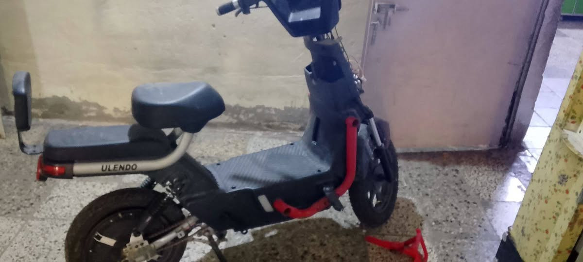 السعر ٧٥ نقص فقط بطاريات لا غير اشتريت سياره تركتها بجاريات مبيها
العنوان بياع الشرطه الخامسه


**إذا كنت صاحب هذا الإعلان وتريد حذفه لأي سبب، رجاءا أرسل رسالة إلى الدعم الفني**
