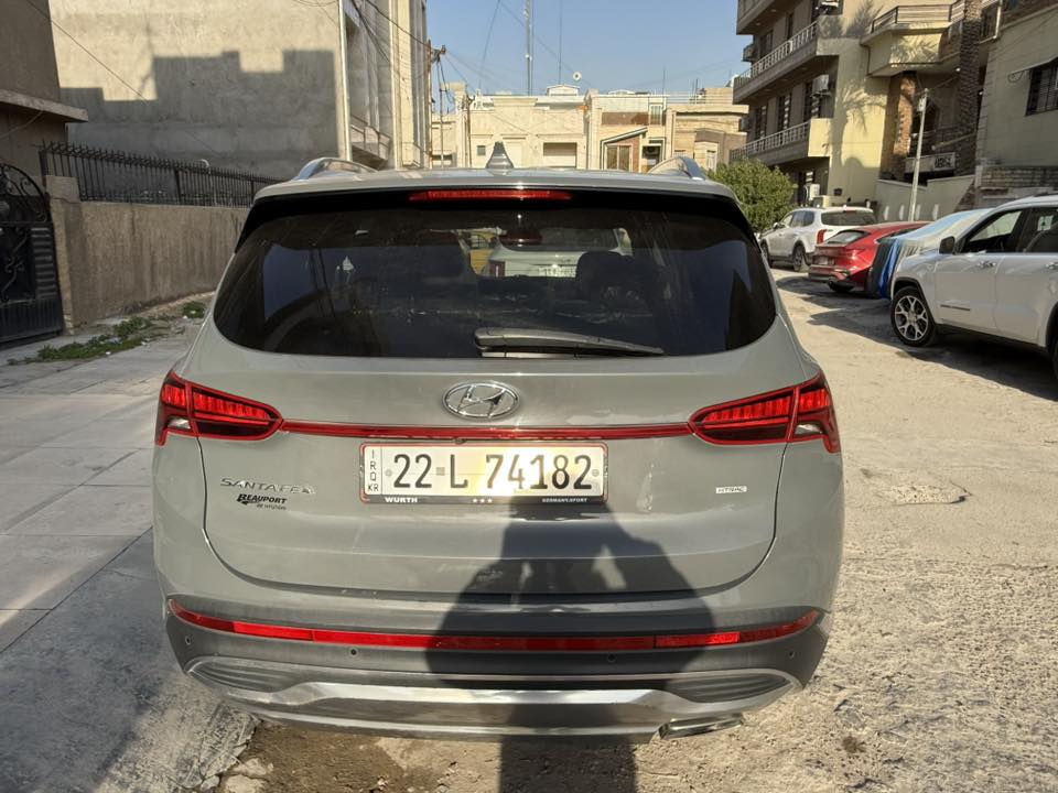 سنتافي ٢٠٢١ وارد أمريكي رقم أربيل باسمي
بدون ضرر يوجد ٣ اماكن بيها بارد وتكحيل بسيط

ماشيه ٧٨ مايل

مكينه ٢٥٠٠

السعر ٢١٠
***********
