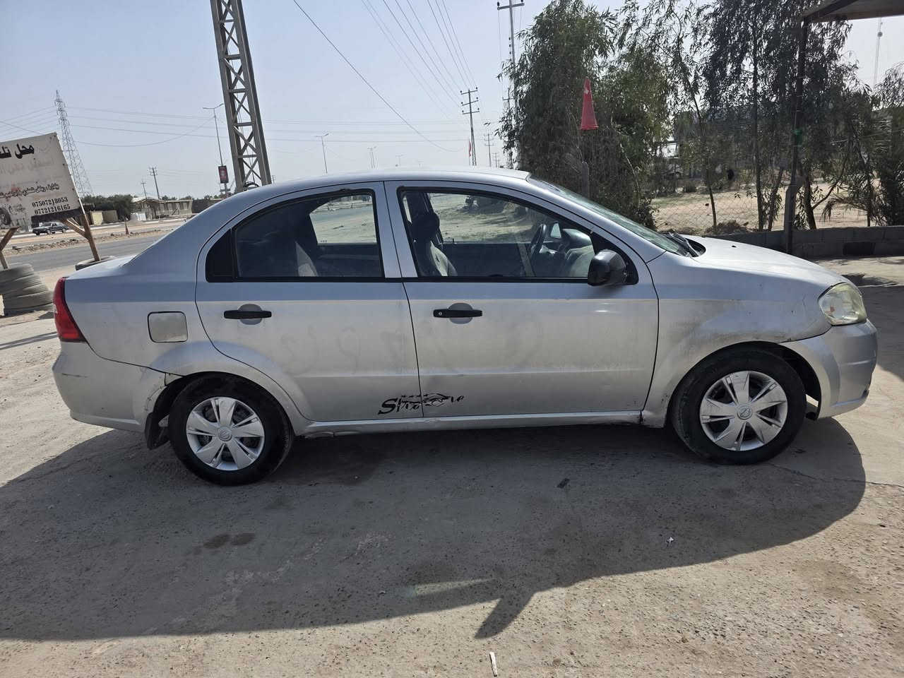 سلام عليكم افيو مديل ٢٠٠٧ رقم بغداد سنويه جديده ال ٢٧ جاهزه من كلشي مكان النجف الحيدرية ***********السعر ٤٥ بيه مجال
