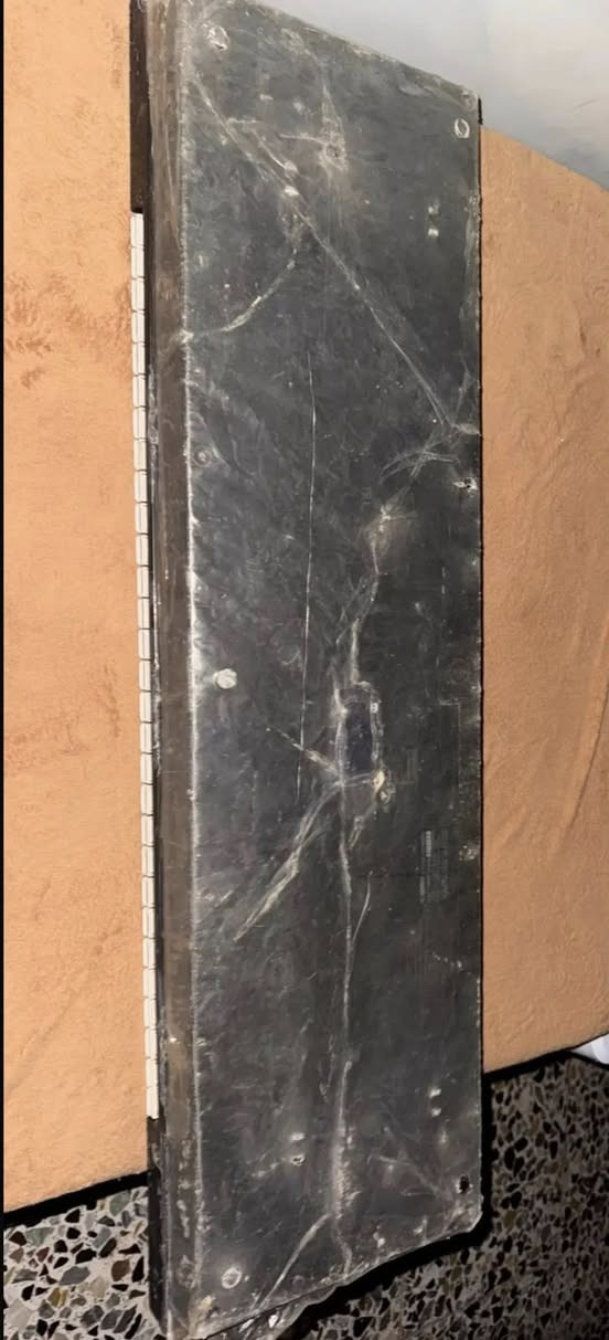 سلام عليكم 
اوركن ٦٢ للبيع
فجئه عزفت بي وطفه ماعرف شنو عطله
مكاني بغداد 
سعره 175
***********
