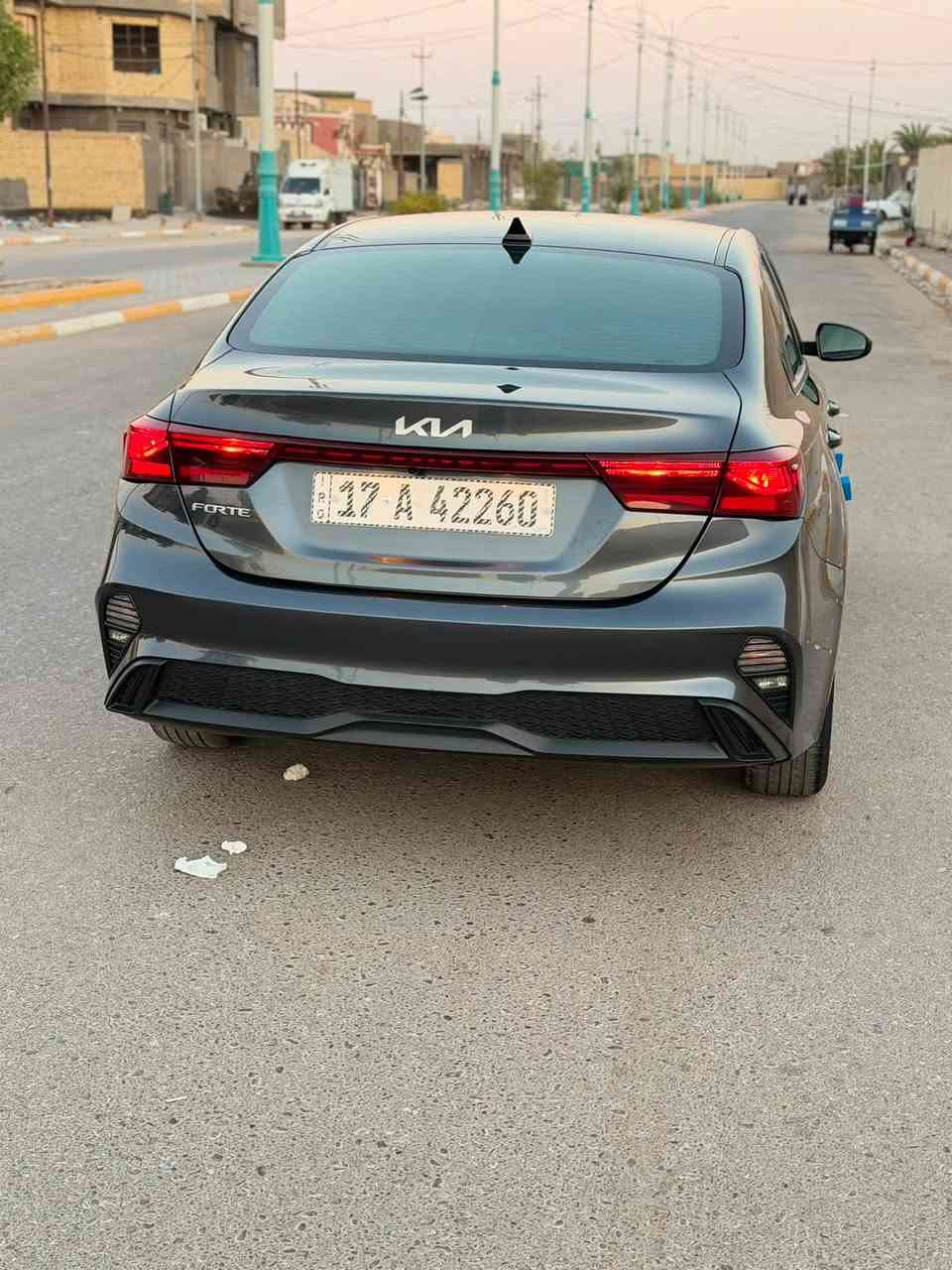 كيه فورتي 2023  رقم مثنئ حره مداور ثاني يوم حادث جاملغ وبنيد بدون عابر مكينه 2000دوش تبريد شاشه كامره تحكم دواخل بيجي سياره جديده كلش المكان السماوه السعر 135لاستفسار لاتصال ع رقم ‭***********

