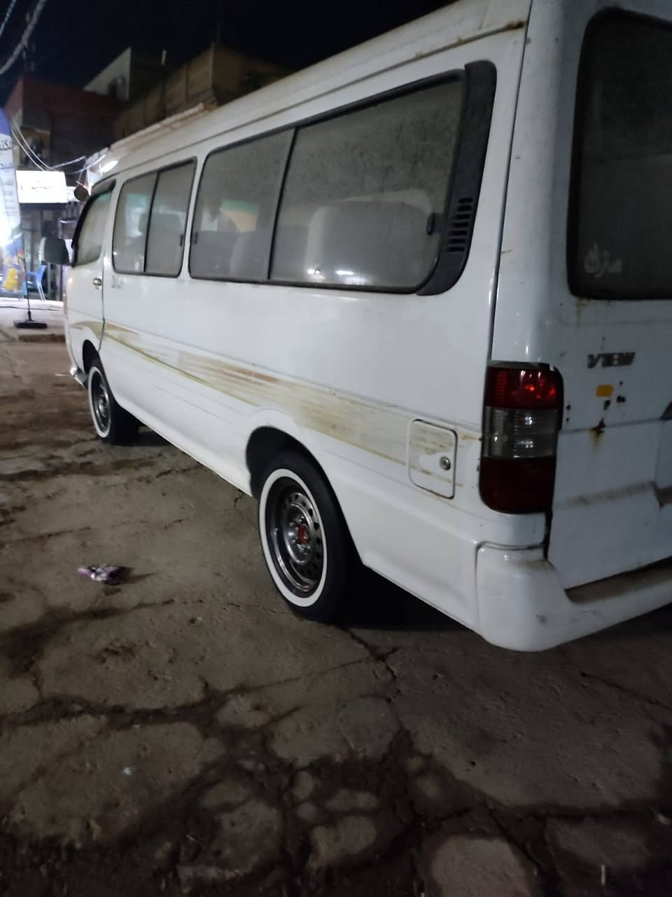 سياره فتون للبيع موديل 9 كفاله عامه من عده خيط تبخير قليل السعر ٦٨ وبيه مجال ***********
