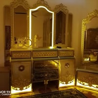 غرفة نوم تركي • ١١ قطعة • مستعملة شهر واحد