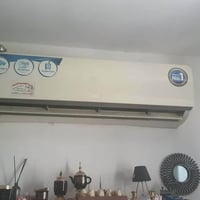 عدي سبالت للبيع يجي يفكهن من المكان وياخذهن بيده بالكراده ميديا طن ونص...