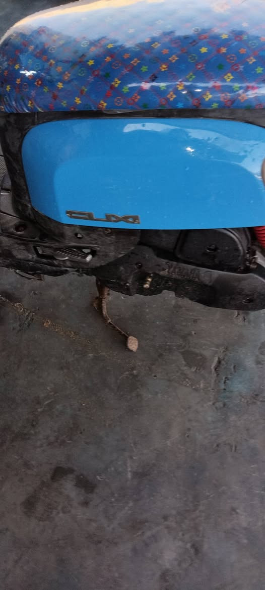 سلام عليكم حبايب دراجه بوليس كابريتر نضيفه ومرتبه بس ما مغسوله شغاله وكامله عله اخر حبايه مابيهه نقص ابد دراجه خير من الله شلعه ومعدل مفتوحهه مره وحده وشادلهه بوشه تفصيخ من بغداد جبتهه سعرهه 600وبيهه مجال شي بسيط مستعجل عله بيعته رقم تواصل ***********
