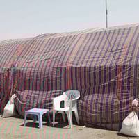 جادر 8 شبات • قماش وحديد • الناصرية