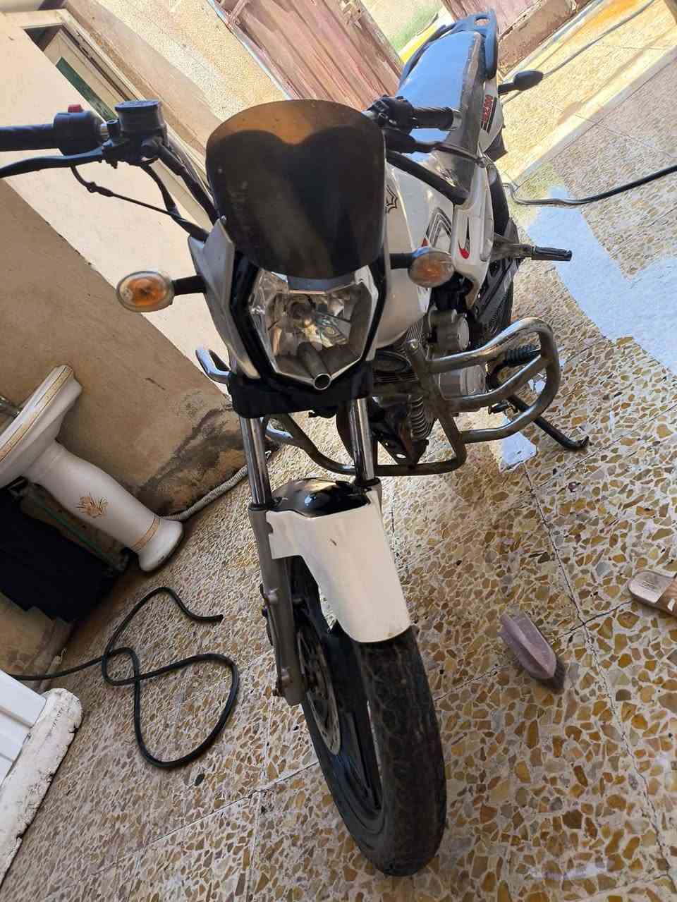 سلام عليكم عندي مطور mz عالي للبيع يرادله شويه ترتيب ولمطور مجفت ولي يحب لستفسار يتفضل خاص وهاذ رقمي ***********

