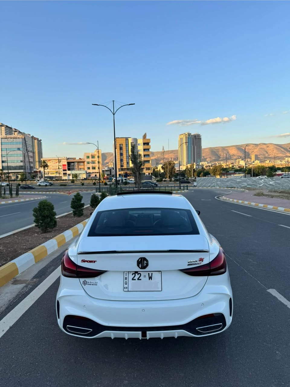 MG GT 2025 SPORT 

ماشاءاللە زۆر نموونە و جوانە وەک سفر وایە

١٦ هەزار ڕۆشتووە دەعامی بۆ دەعامی بە شەرت

تازە کامل سێرڤس کراوە ڕۆن و تایەی بۆ گۆڕاوە

گێڕ و مەکینە تەبرید و کارەبایات بە شەرت

ڕەسمی سۆنەرەکەیم داناوە
125 معامەلەی کەم 

ناونیشان: سلێمانی
پەیوەندی:
(0773 836 3591) WhatsApp 
(0750 152 7025) السليمانية, العراق
