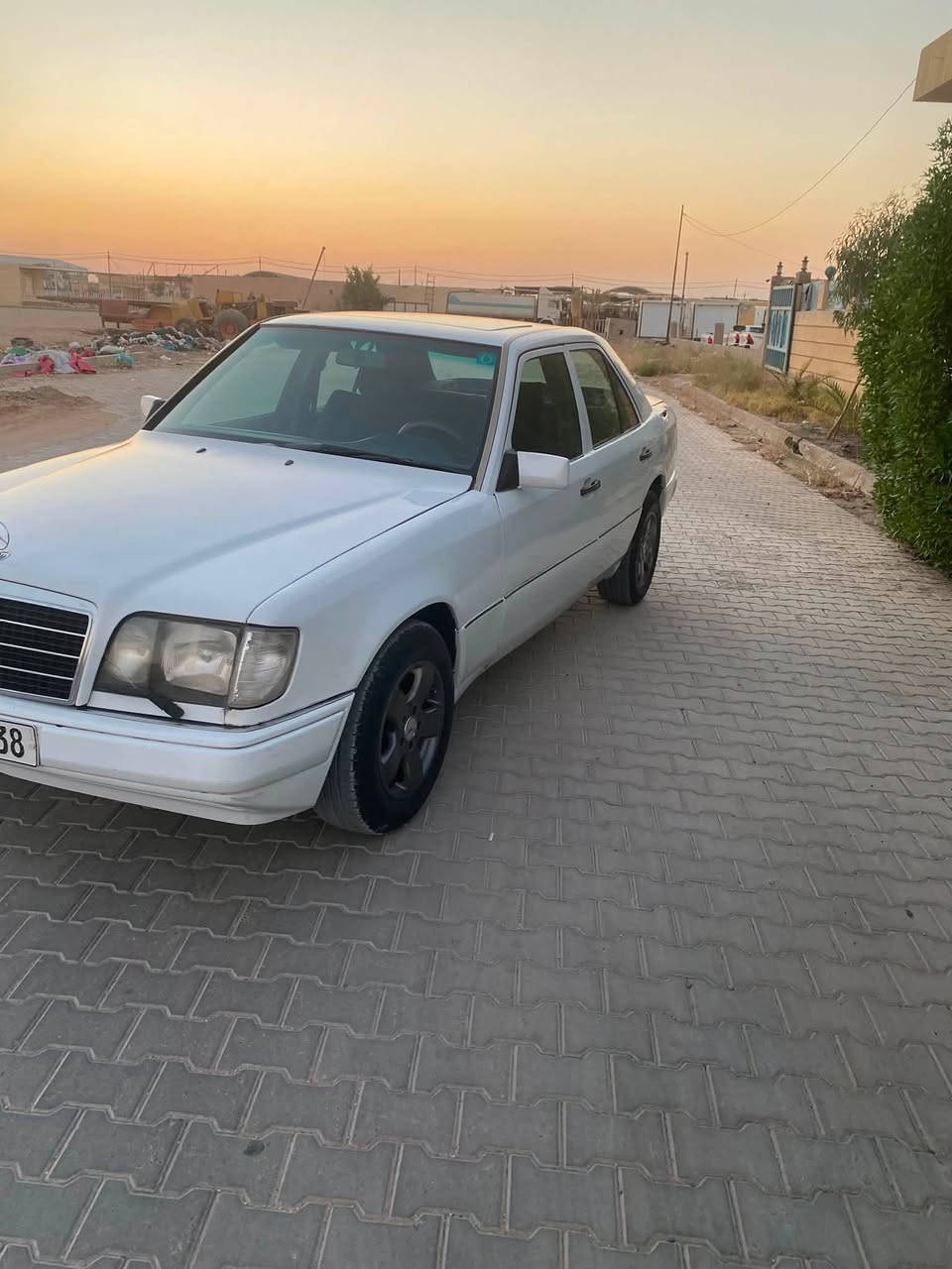 سلام عليكم ورحمه الله السياره للبيع فقط بدون مراوس ولا قصد  ملاحضه مكلف بل النشر لاتصال ع الرقم رجاء 

مارسدس دب  300 مديل 91 اصل محوره كير ومكينه في فيتي ثنين ونص فيشه وحده 
السياره كير ومكينه وصدر امامي خلفي تخم تاير مكفولات 
تبريد ثلج كشنات كهرباء سنتر لوك شغال لسياره جاهزه بدون اي نقص لسياره معمره جديد صبغ جديد قواعد دبل وحده مصلحه شغل مضبوط 
مكان لسياره النجف لسعر ٥٣    
***********
