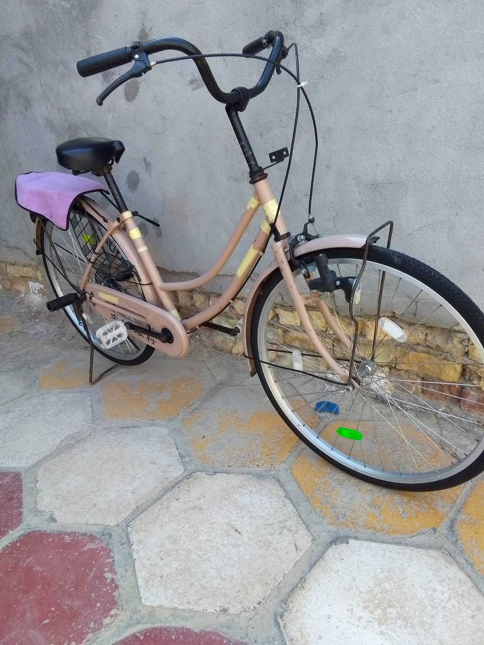 سلام عليكم
بايسكل للبيع فول نضافه مديل 21..  🎌🚴‍♂️


**إذا كنت صاحب هذا الإعلان وتريد حذفه لأي سبب، رجاءا أرسل رسالة إلى الدعم الفني**