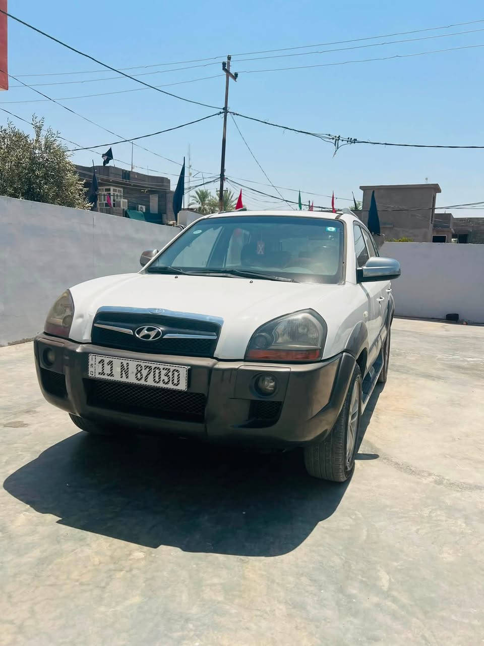 السلام عليكم بيع او مراوس توسان 2009 رقم بغداد دولي اوتو بسمي تحويل مباشر مكفوله من ضربه والصبغ ماعدا قطعه واحد تبديل شركه مكينه كير كفاله عامه تبريد ثلج صدر امامي خلفي تخم تاير السياره بلاديه مال جناي السعر 107 وبيها مجال مكان السياره ديالى مكلف بلنشر التصال صاحب السياره الرقم التالي ***********
