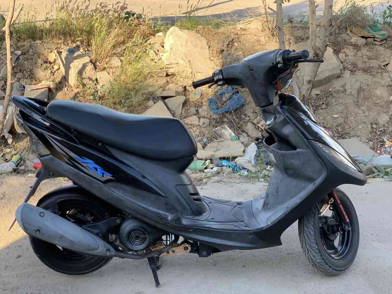 سلام عليكم دراجا ماكس عدله للبيع اي استفسار ***********
