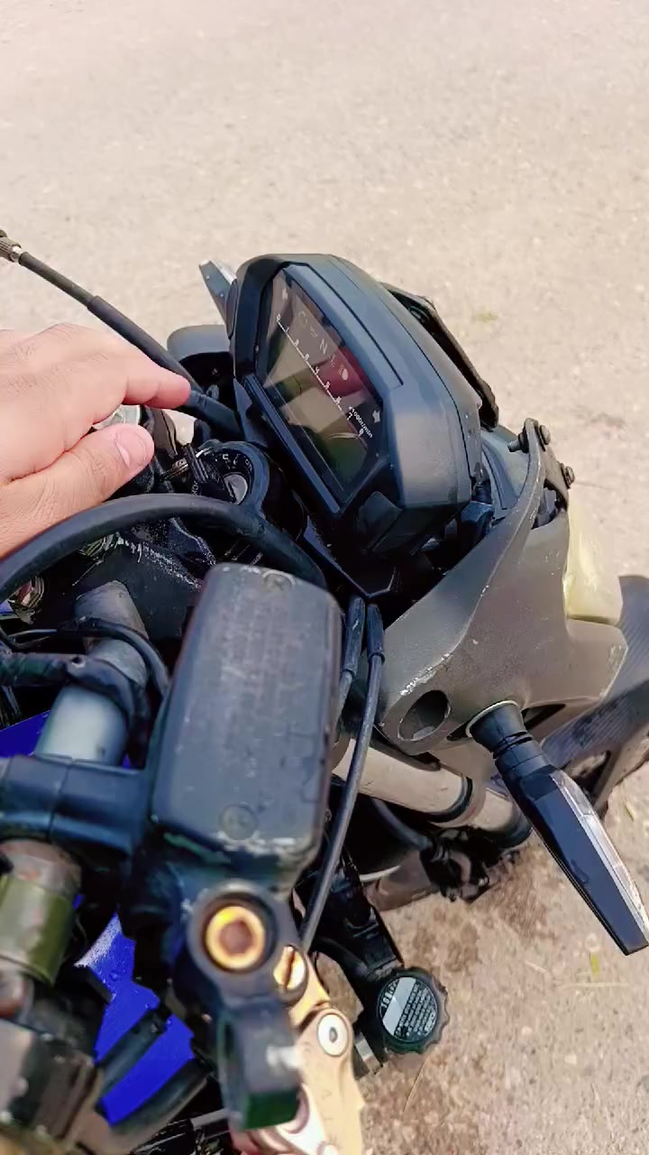 مكاني كلار دراجه بشرط حجم ٧٠٠ بدون اوراق سعر ٩ اوراق بي مجال ***********
