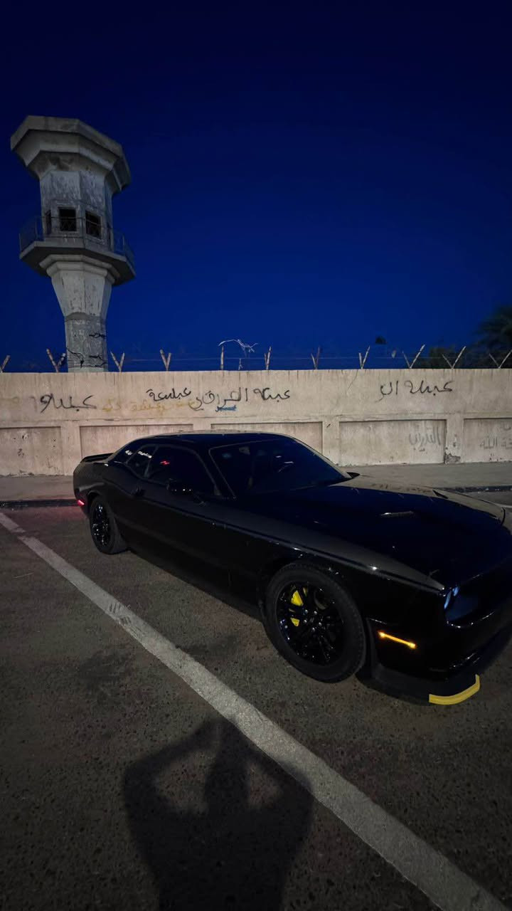 ‏S⃨X⃨T⃨

‏🇺🇸الموديل 2022🇺🇸

‏🇺🇸المحرك 3600 (6سلندر )🇺🇸

اسود ملكي 🖤

ضرر السيارة جاملغ الايسر وباب سايق 

رقم بغداد جديد باسمي شررط تحوووويل

بجم كبس ( مراوح وراديترات ولايتات كله اصلي على وضع البلاد شررط)

مرفقة صور الحادث بلمنشور

🏁مواصفاتها 🏁

 دخول ذكي ( بصمة تشغيل مع بصمة ابواب )

شاشة وسط 

نظام ملاحة نفكشن Gps 🗺️

نظام apple car play 

مقعد السائق كهربائي

مرايا بخاصية التعتيم الذاتي

مري هيتر

كامرة دوارة

سبورت مود

لايتات led

بنيد فتحتين سبورت اصلي بلادي

سبايدر خلفي وكالة بلادي

ويل عنكبوت خسفة اصلي قياس 18 

وباقي مواصفات ال sxt المعروفه

السيارة في حالة الشركة لابرمجة ولاتعديلات

سعرها (178) وبيها مجال بسيط

 مكان السيارة / بصرة

التواصل خاص لو واتساب على الرقم
*********** البصرة, العراق
