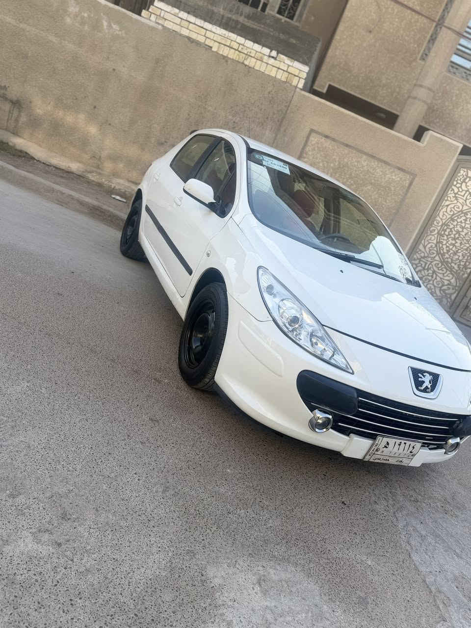 السلام بيجو فرنسي موديل 2006 كير مكينه كفاله سياره بيه جاملغ وبنيد صبغ سياره نضيفه جدا جدا السعر 46 وبيه مجال بصيط. بغداد ***********
