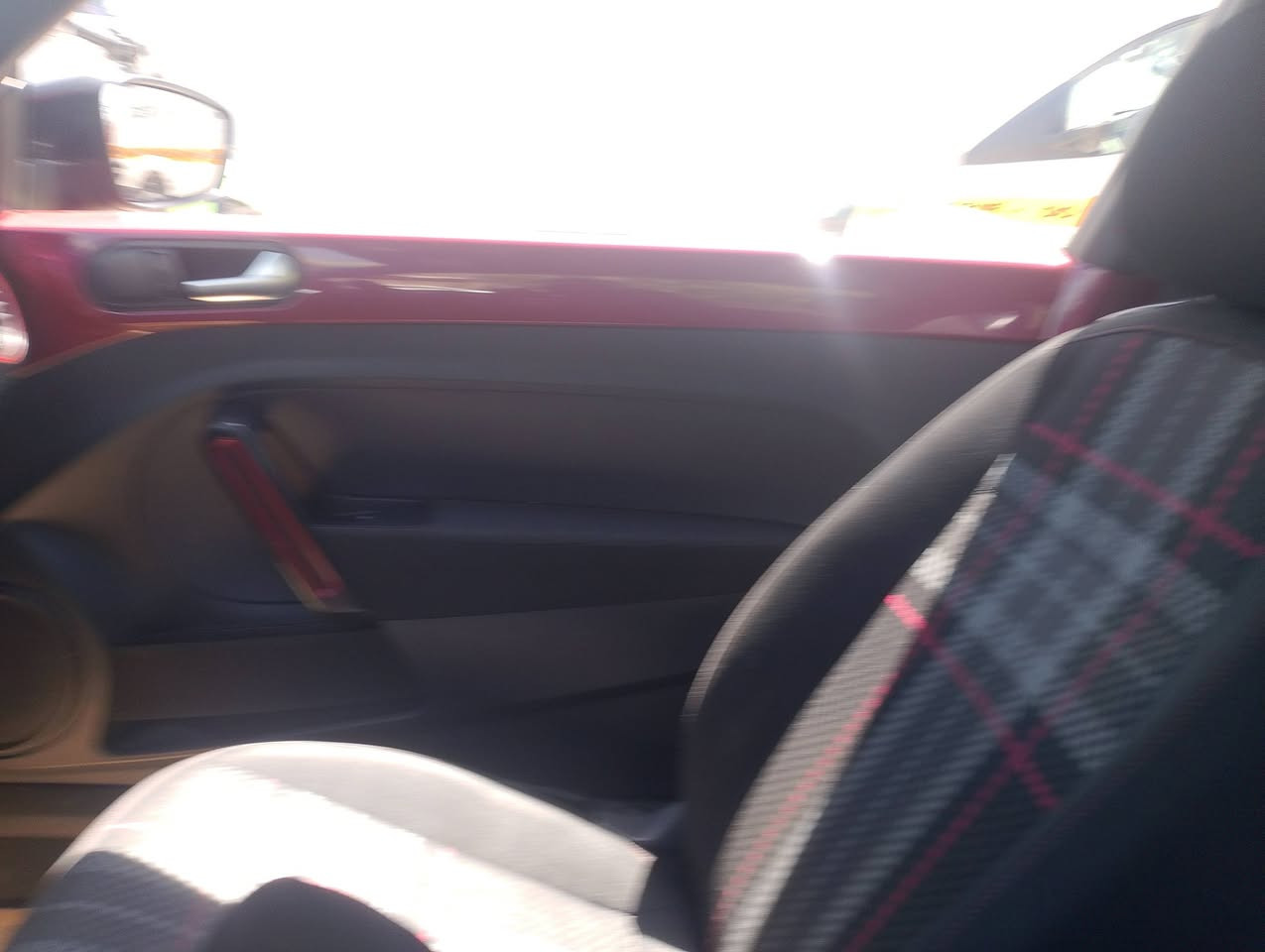 الاخوة الاحبة بسبب الوعود امسح النشر جايك وصلتلك عندي ضرف 
السلام عليكم ورحمة الله وبركاته 
بيتل٢٠١٧ رقم شمالي انكليزي مالكها عربي تحويل مباشر ان شاء الله بيها بنيد وجاملغ بلا داخل او شاصي لون مميز مكينة ١٨٠٠ تيربو مرغوب تخم تاير وحدادة ومكينة وكير تمام بعض الملاحضات البسيطة كلشي بيها عدى الفتحة مكانها ديوانية سعرها ٩٠ مع المجال ***********
