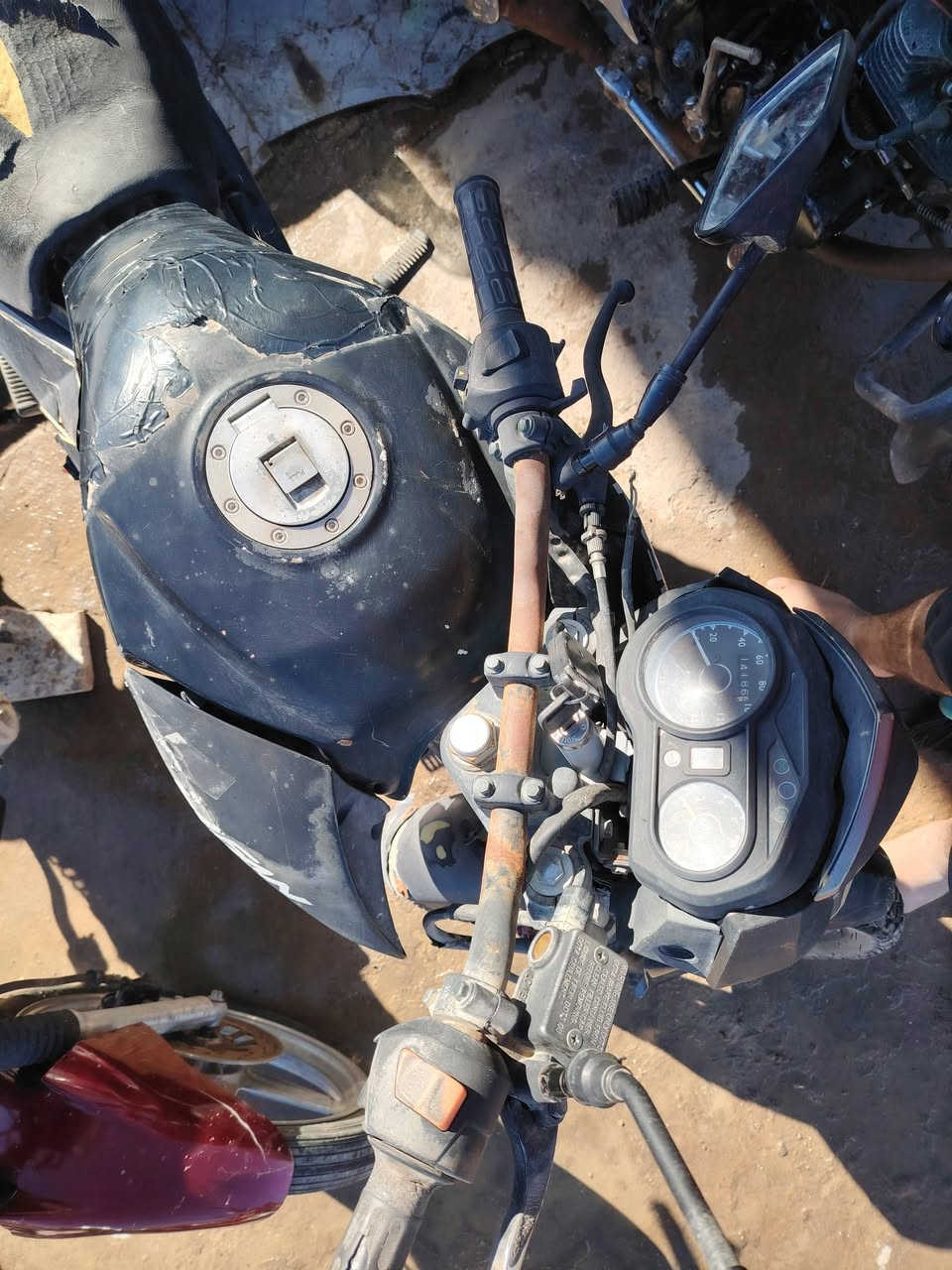 دراجه ناريه ليفان موديل 2017
كير ومحرك جديد

جاهزه وشغاله ما ناقصها شي

محرك 200  cc

الاتصال على الرقم ***********

مكان الانبار الرمادي البوذياب
