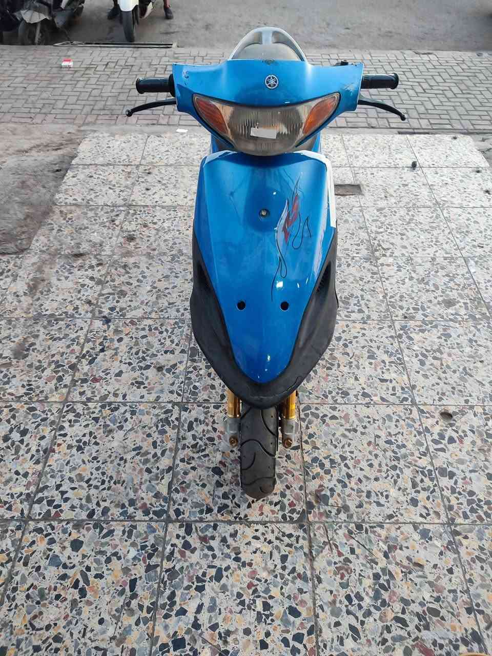 دراجه ماكس اللبيع 
مكينه ناعمه كلش 
سلف وهندر كهربائيات كلهه شغاله 
دراجه كل نقص مابيهه 
المكان البلديات 
السعر 400وبيه مجال قليل 
***********
