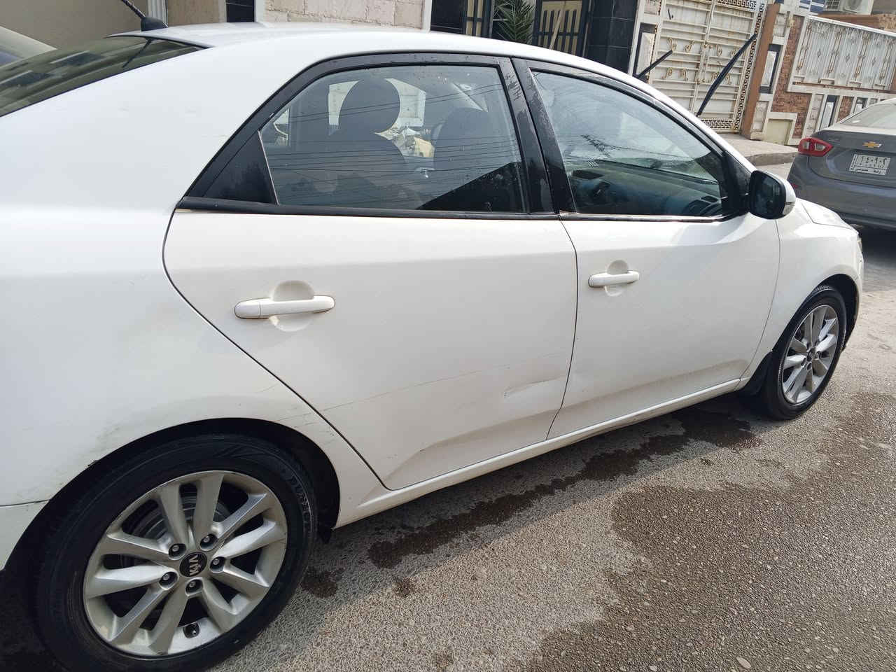 السلام عليكم سيراتو 11للبيع أربعة قطع صبغ محرك مفتوح رقم اربيل جديدة سنوية 30 تحويل مباشر باسمي السعر 90 وبيها مجال***********
