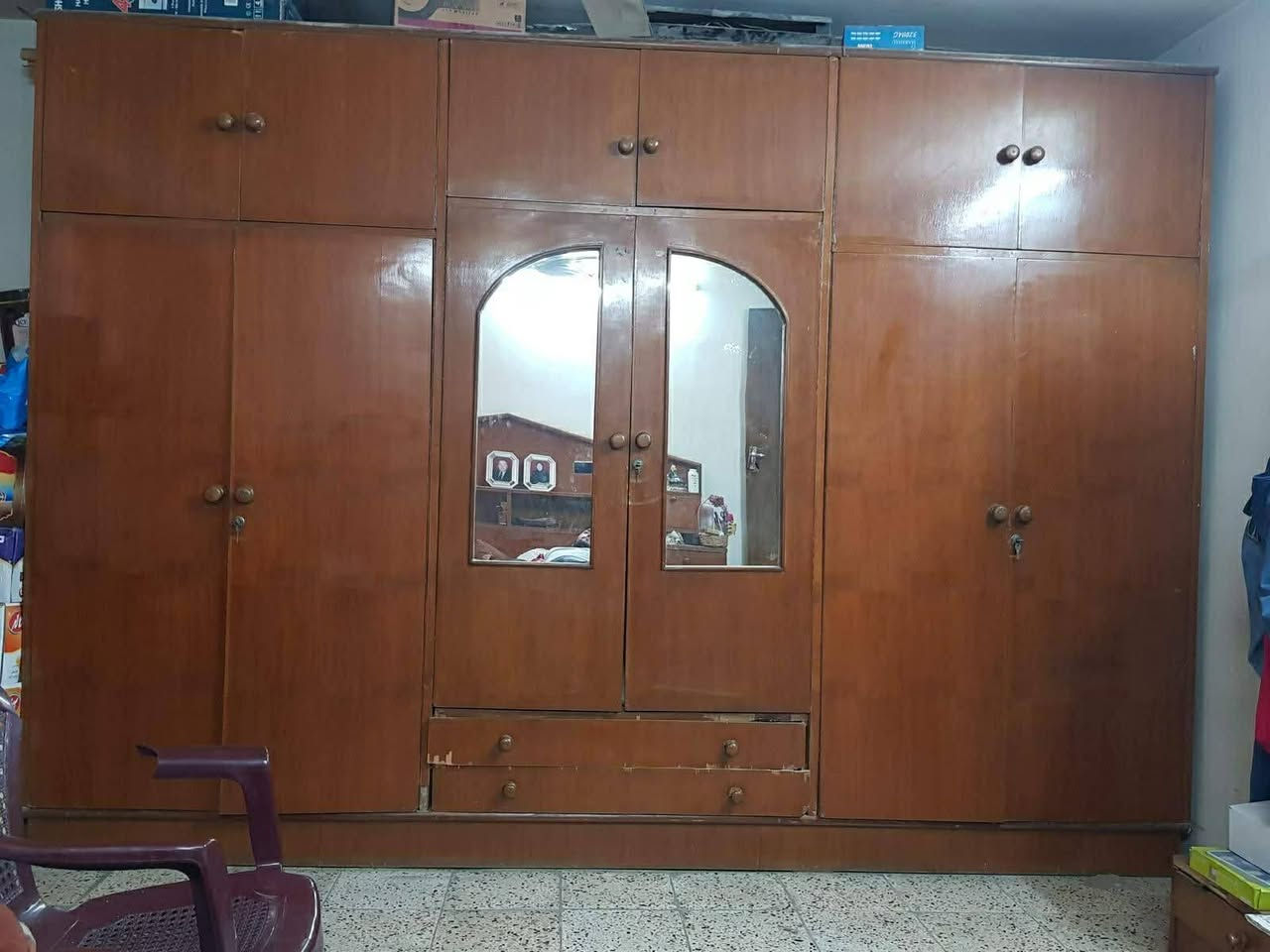 السلام عليكم عندي غرفة نوم صاج عراقي نفرين اربع قطع كنتور ٦بوب اريدهة بسعر ٣٥٠وبي مجا


**إذا كنت صاحب هذا الإعلان وتريد حذفه لأي سبب، رجاءا أرسل رسالة إلى الدعم الفني**