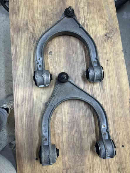 قطع غيار مارسيدس بنز 

حداديه امامي    

W220 🇧🇪 وارد يابان جديد  

  
يتوفر خدمه توصيل 🚚 

نجف حي صناعي بلوك الاول مجاور كراج بوش 

*********** اتصال  للحجز  📞 واتساب
