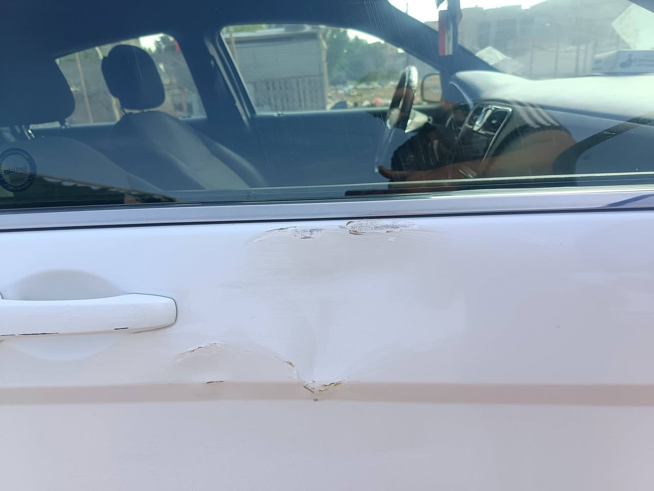 السلام عليكم
كلايسلرC200  موديل 2014

محرك 2400 (4سلندر 

مواصفات 

تحكم ستيرن 

كروز سرعة 

تشغيل عن بعد بلاد 

كشنات تدفئه 

شاشة ابل كار بلي +اندرويد اوتو+كاميرا

ضررها مثل ما موضح بالسونار 

ماشية 112 حقيقي 

نقص حدادية خلفيه نص عمر 

وتبريد فقط فتح دشبول عندي المنضومه 

السيارة منتهيه سنوية بأسمي  رايدها ب65 اكرر سيارة مابيها ضربه قويه ضررها دحچة بمريكا مكان السيارة البصرة الأصمعي ***********
