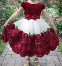 بدلات بنات • فستان عرس • مقاس كبير