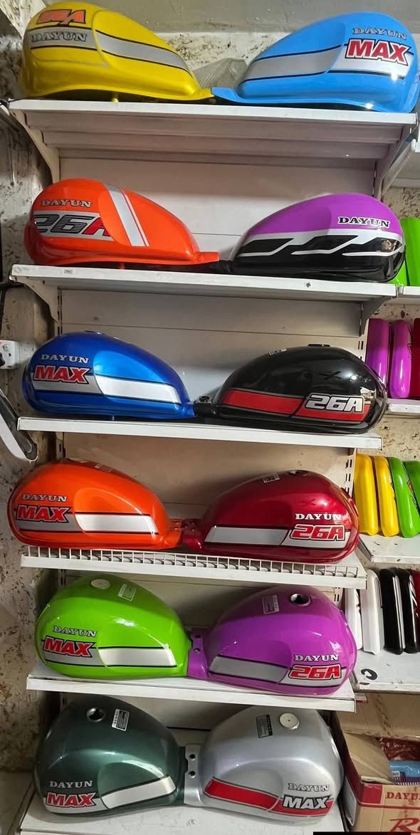 اللهم صل على محمد وال محمد 

وجه دايوان 

صفاح دايوان 

جاملغ دايوان 

تانكي دايوان 

بغداد البياع ش13 مقابل فرع التربية 
يوجد توصيل محافضات 

للتواصل ***********
علي حيدر
