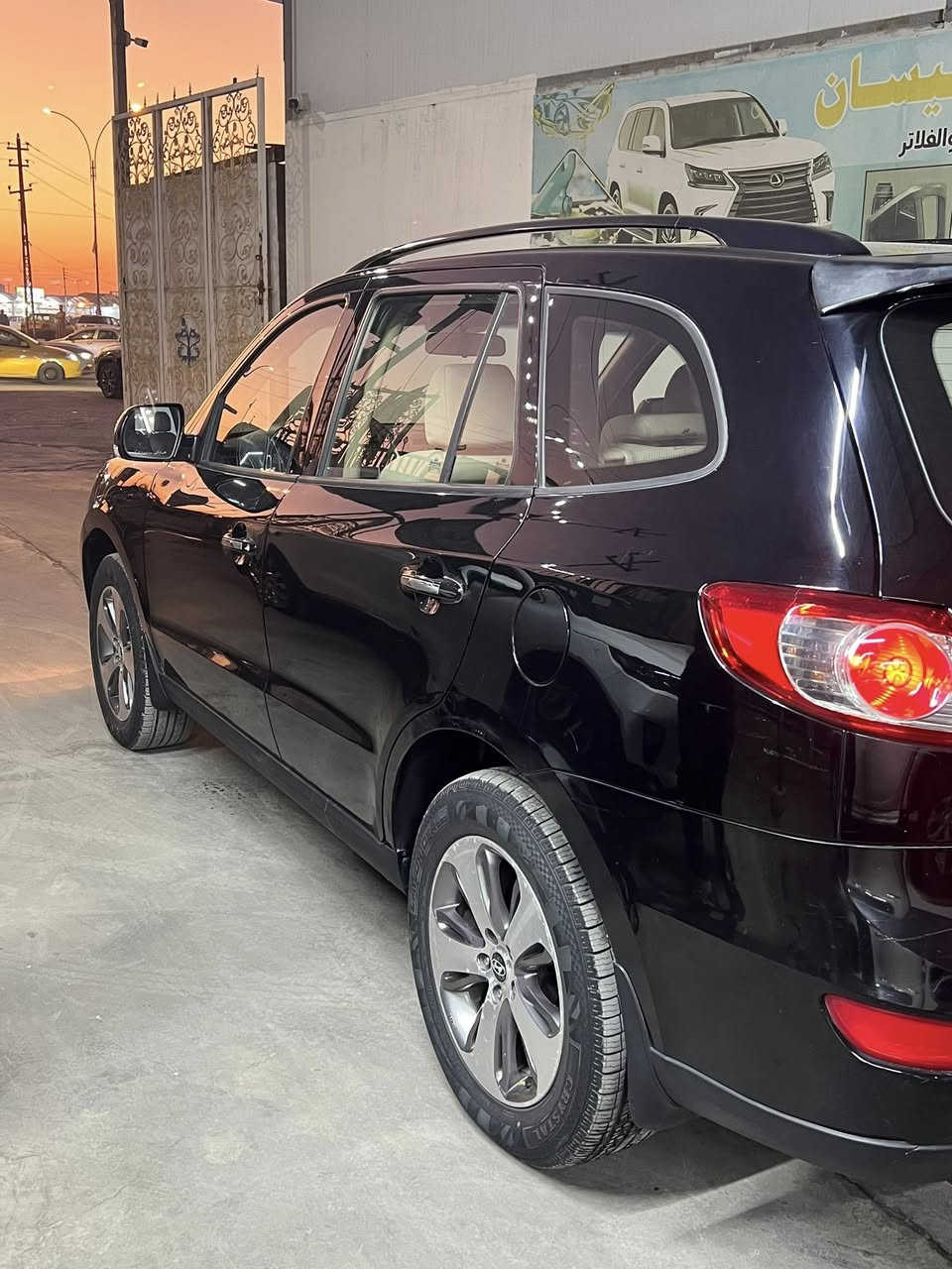 سلام عليكم سنتافيه مديل 2012 مكفوله عامه محرك سته سلندر سبعه راكب تلث قطع تبريد خليجي تبريد حداديه تخم تاير جاهزه سياره فور ويل رقم بصر مشروع وطني ‭٠٧٧١ ٧٥٥ ٩٨٧٦‬
