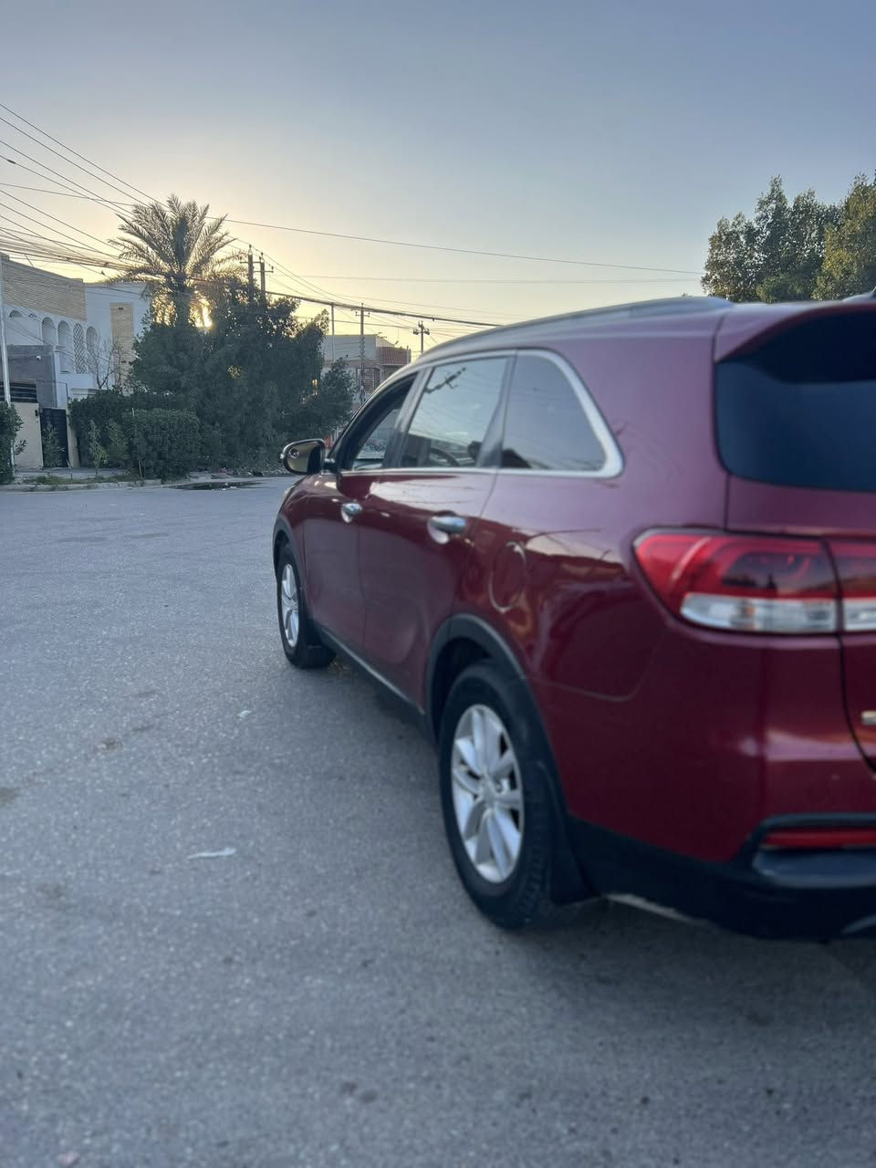 سورنتو 2016
وارد امريكي حادث قطعتين (جاملغ خلفي يمين+باب خلفي يمين+باب السكن ملاون)
*سونار+صور حادث موجود 
4سلندر gdi 2400
الكير كفالة 
المحرك معلة كازكيت انسة شي اسمة دوانز وشرط بانزين عادي 
التبريد وتدفئة قطعتين (تبريد راوتري )لافصلة ولايبوخ بالازدحام 
ثلاث انظمة قيادة(Eco-sport-normal )
مانع انزلاق(تراكشن)
صدر دسكات وبطارية واطارات جديد
كامرة خلفية  شاشة كبيرة
حساسات امامية خلفية 
مرايات شفط
دوشمة جديدة 
يدات نيكل 
لد بالمري
عالي زنون 
تحكمات ستيرن 
كروز سرعة
ماشية 102.000
السعر 157$وبي مجال 
العنوان بغداد البياع للاستفسار
***********
***********
