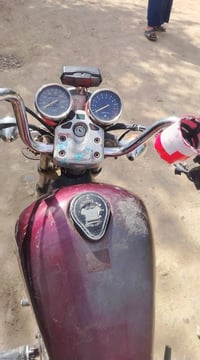 ماطور هيرلي لبيع ولفين  نضيف محرك مجفت جديد السعر خاص 078133771170