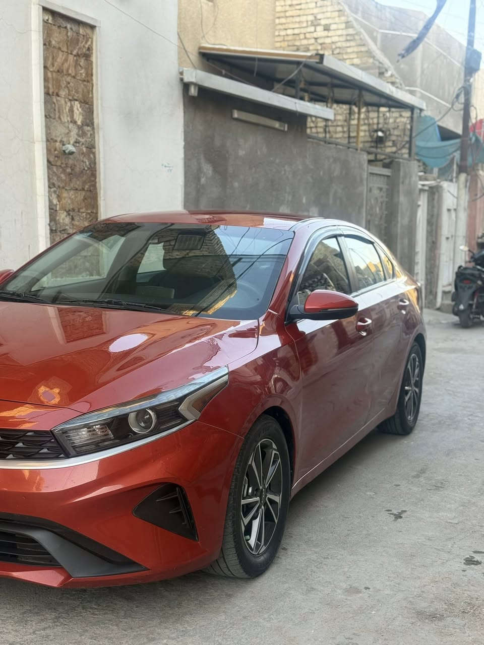 كيا فورتي 2022
حادث جاملغ وباب 

مكينه 2000 دوش 

رقم بغداد. باسمي 

تحديد مسار 
توقف ذاتي 

نقطه عمياء 

السياره بدون ايرباك 

حادث مرفق بلمنشور 

مكينه كير. عله وضع شركه 

عارضها 145 وبيها مجال 

مكاني بغداد. 

***********
