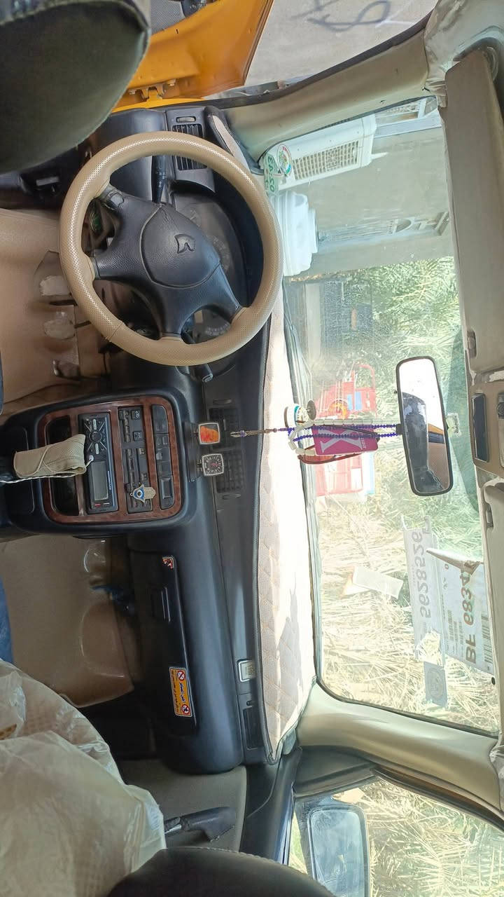 السلام عليكم سياره للبيع موديل 2010السياره جاهزه مكينه كير حداديه فول الكشر شوف العين السعر 32وبيه مجال مكاني الديوانيه قضاء غماس هذا رقمي واتساب *********** متوازي ع بيعته صار عندي ضرف وحتاجيت
