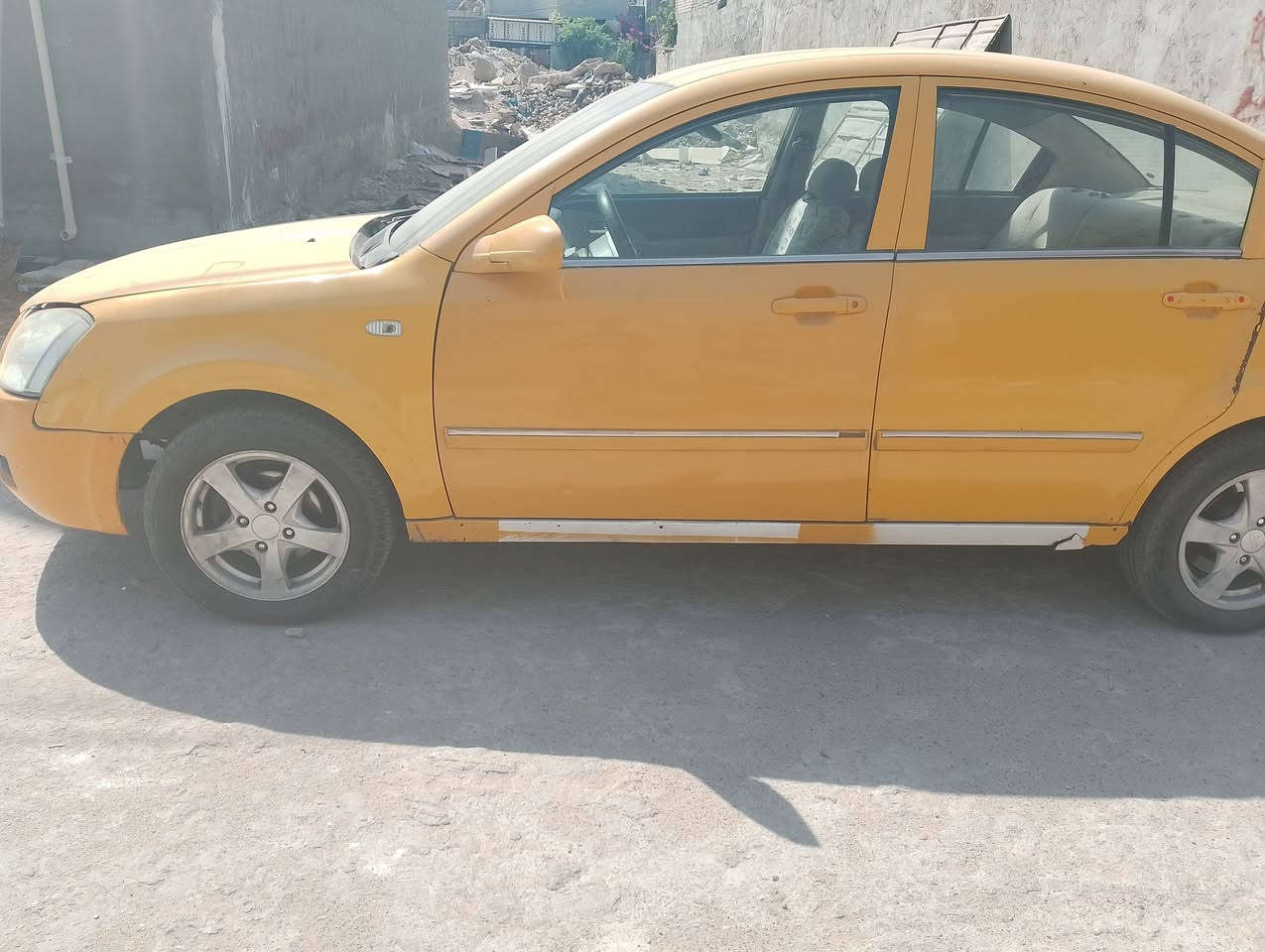 شيري محور 2011 بيه عطل ابيع عاطله رقم بغداد ***********
