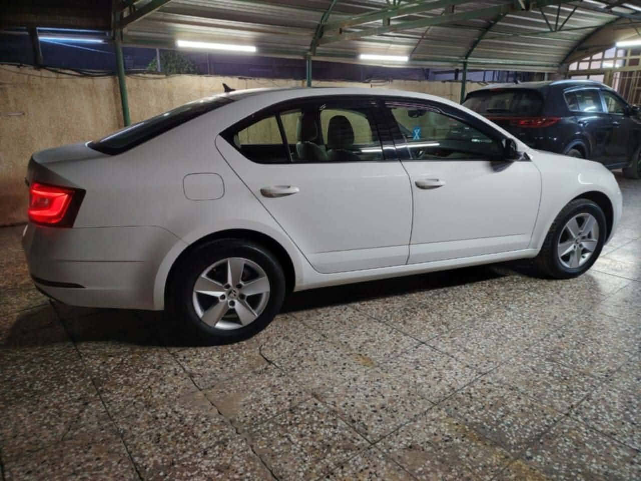 مكلف بالنشر
للبيع سكودا اوكتافيا ٢٠٢٠ فول مواصفات حرة مشروع وطني 
محرك ١٦٠٠ تنفس طبيعي mpi كير اوتو ٦ نمر 
فتحة سقف كاميرا خلفيه مكفوله من كلشي وصيانة كامله مسويلها 
ماشية ٥٥ الف
السعر ١٣٥ وبيها مجال
رقم صاحب السيارة
+9647828729991


**إذا كنت صاحب هذا الإعلان وتريد حذفه لأي سبب، رجاءا أرسل رسالة إلى الدعم الفني**