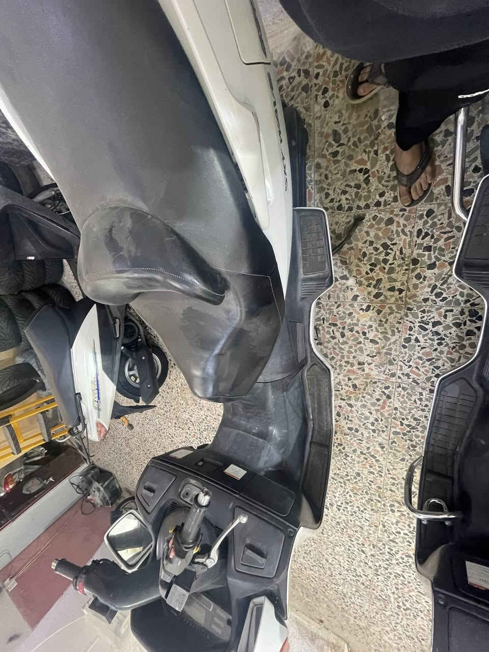 للبيع نص فول يدات تدفئه كير مكينه مكفولات مكان طويريج ***********
