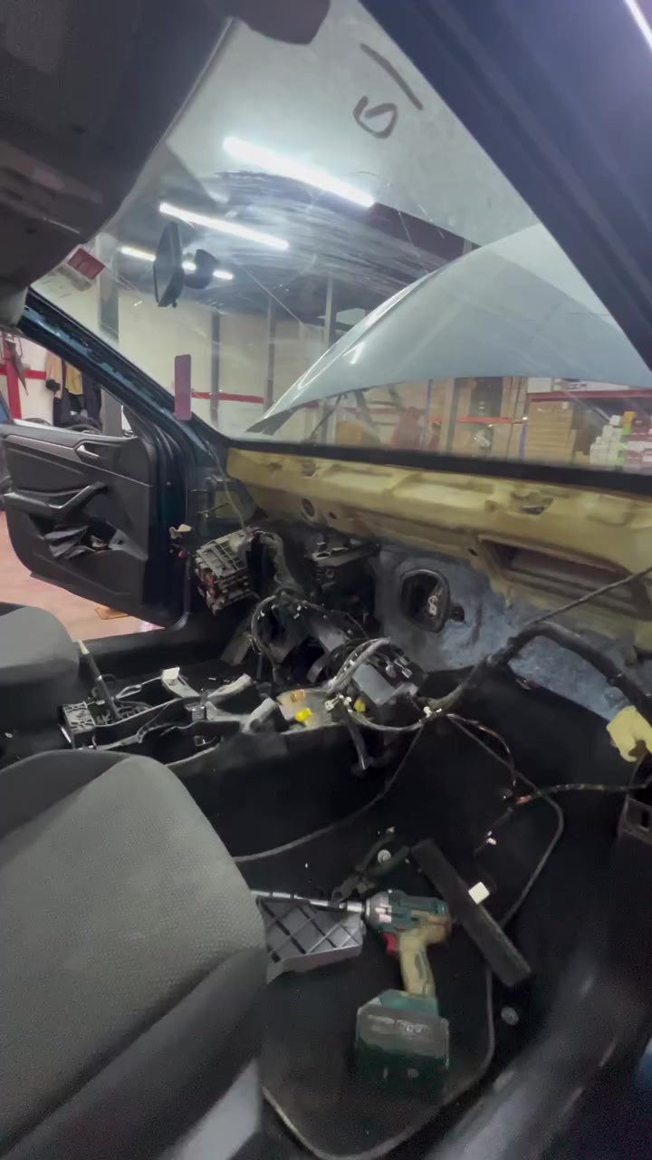 جيتا 2020 
تم تبديل وصيانة فريز تبريد مع شحن غاز وفق  
لكود الخاص بالسيارة 💚
تحياتي الكم💙

مركز ومحلات سجاد رحيم 

عنوان مركزنا بغداد شارع النضال مقابل باب الخروج لمحطة وقود البتاوين 
تكدرون تنوروني بكل وقت
***********
***********

وتوجد خدمة توصيل لجميع محافظات العراق
