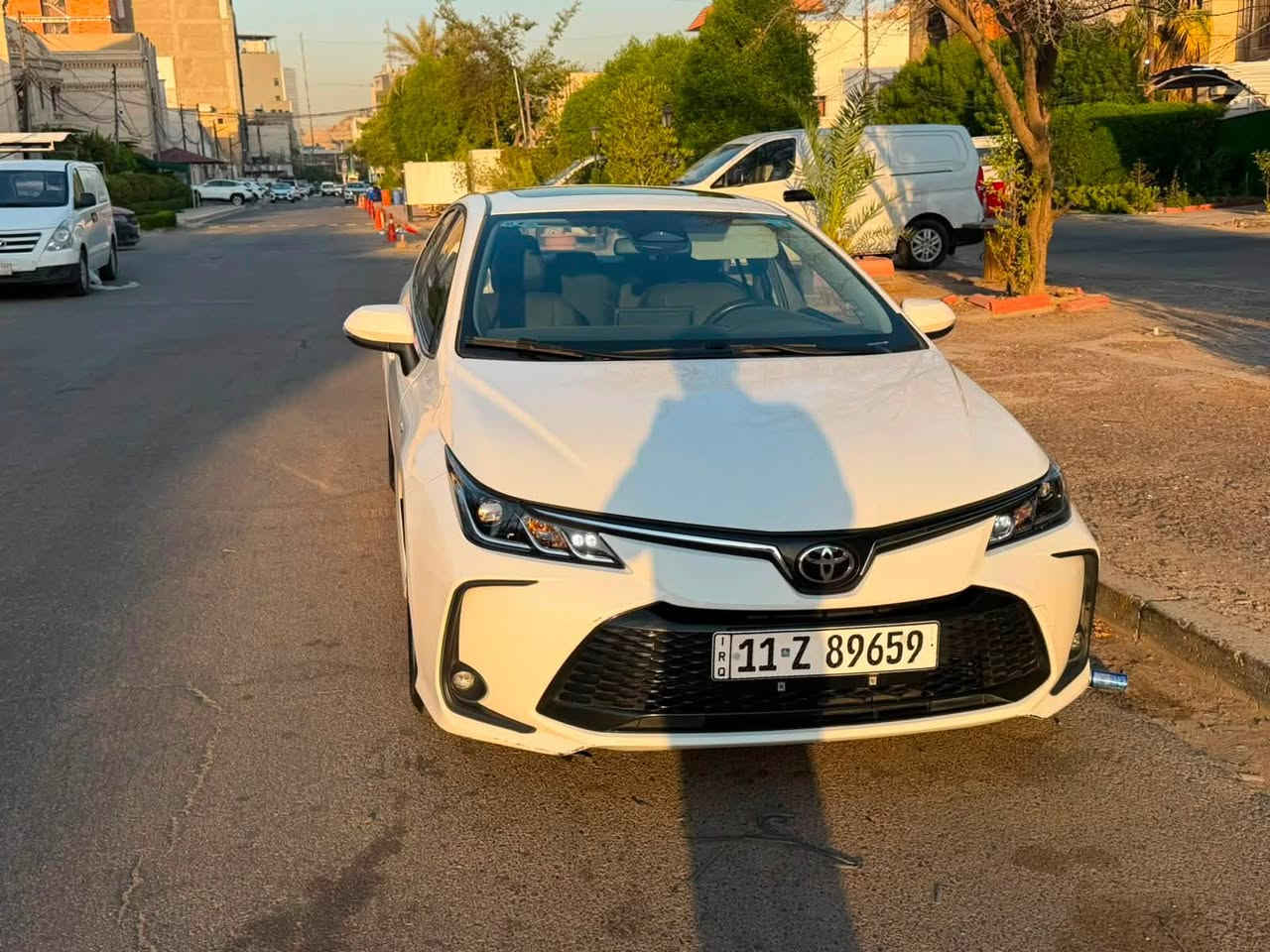 للبيع كورلا هايبرد 2025 الشكل الخليجي 
رقم بغداد - ماشية 20 الف كيلو
مكينة 1800 
لون ابيض - داخل اسود
مكفولة من الصبغ والبارد والتبديل 

فول مواصفات
فتحة سقف - بصمة ابواب - بصمة تشغيل - شاشة تدعم Apple Carplay - مقاعد جلد - ثلاث وضعيات قيادة - نظام تثبيت المسار - رادار امامي - كاميرا خلفية - لايت امامي LED - بروجكتر امامي 

السعر 23,900,000 دينار عراقي
مكاني بغداد - حي الجامعة
*********** علي
