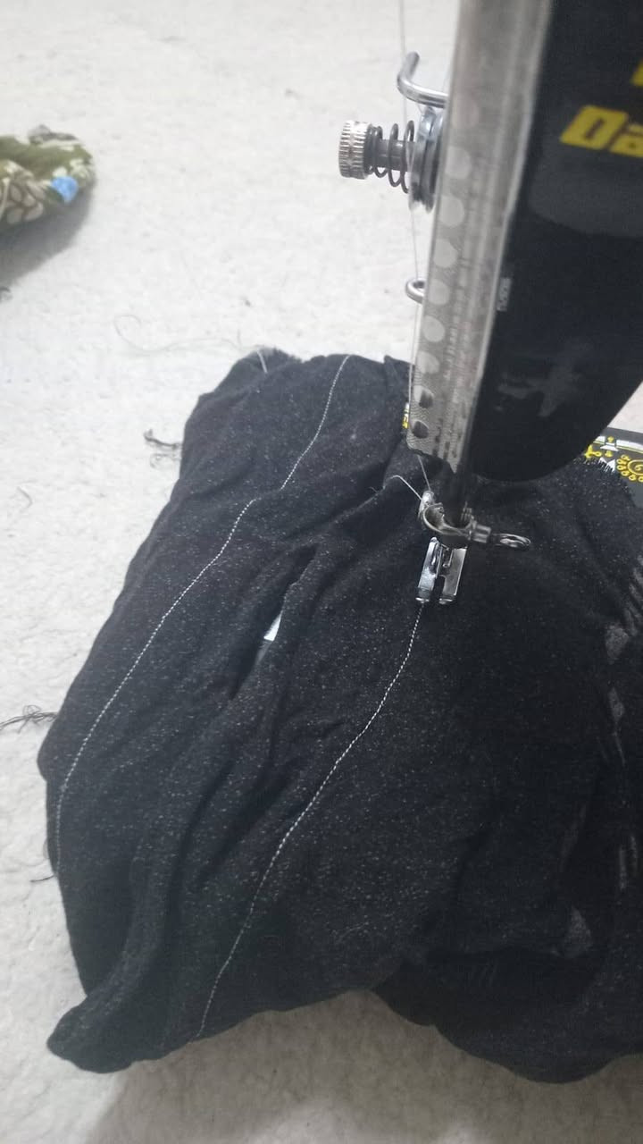 سلام عليكم اغراض بيت للبيع شرط بدون عيب وبدون تصليح بلادي غساله مواعين ١٥٠ غساله ملابس ٢٠٠ مكينة ٦٠ وبيها مجال الشراي يتصل ويدلل***********
