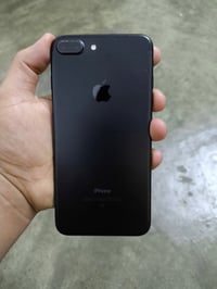 ايفون ٧ بلس • ١٢٨ جيجا • بطارية ١٠٠%