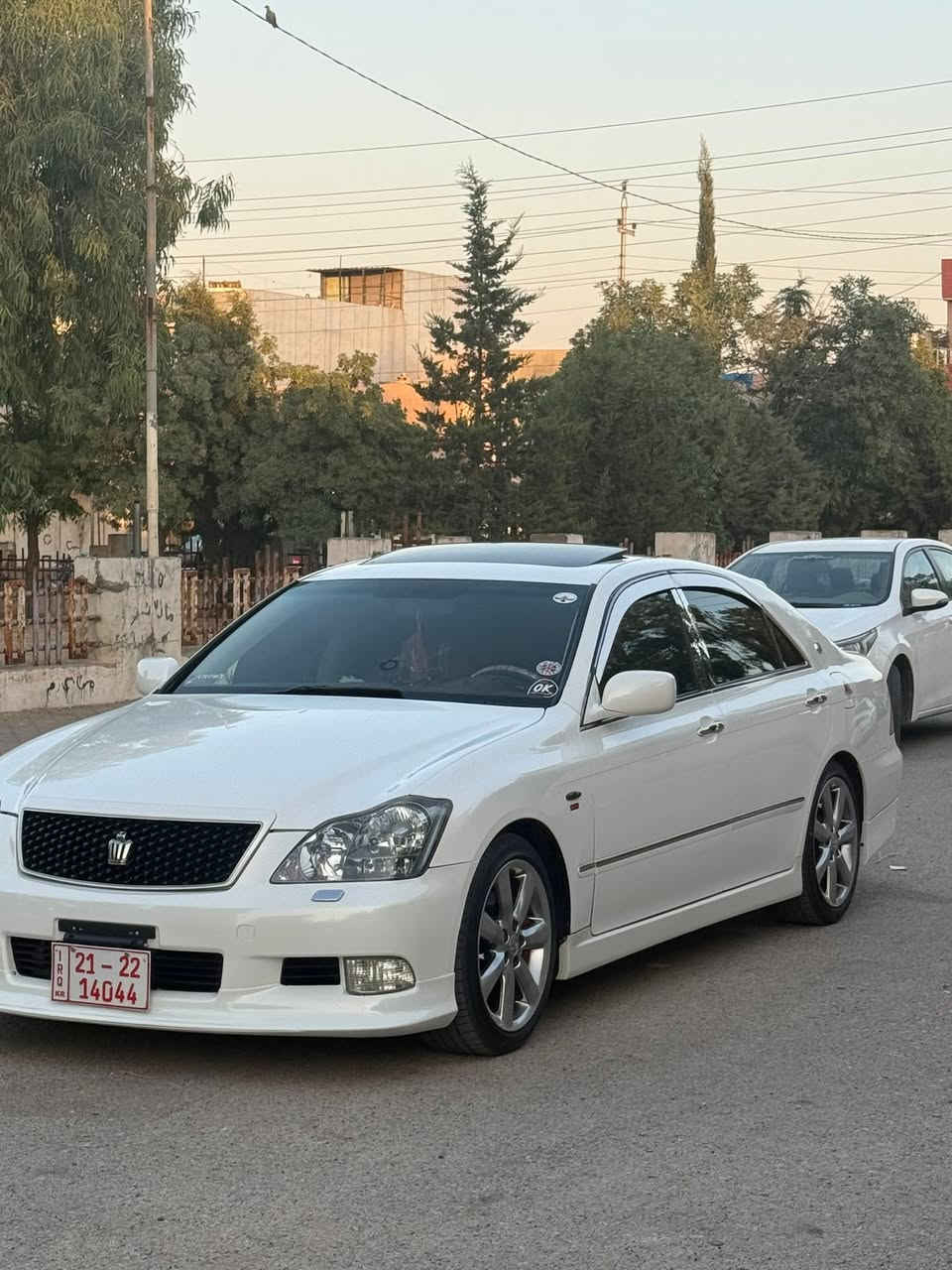 شاهینە ١٨٤ بڕاوە فول فول سڵاید کۆدی بۆ کراوە جلد چوار کوشن کارەبا تەقەو ڕەقەی نیە بێ بۆیاخبەس شوێن موسەکانی بۆیاخە بێ چاڵ و شوخت بێ دوکەڵ تەبرید ساردو گەرم ٢٠٠٧ بەسمە ڕەساسی سەقفی بەبێ چاڵ و شوختە چوار تایەو ویلی لۆکی بۆ بەستراوە هندربرێکی بەستراوە
سعری ٦٨ گەڵاو کەمێک معامەلە
شوێن چەمچەماڵ
ژمارەی مۆبایل ***********_***********
